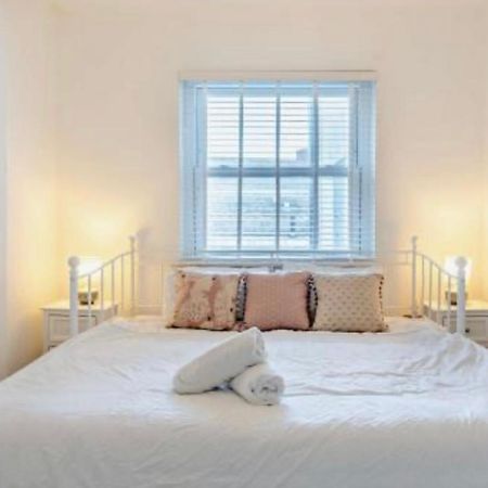 Stunning 2 Bedroom Flat Camden London Exterior photo