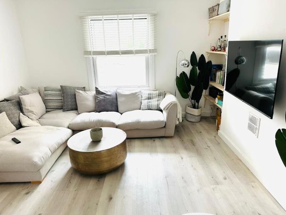 Stunning 2 Bedroom Flat Camden London Exterior photo