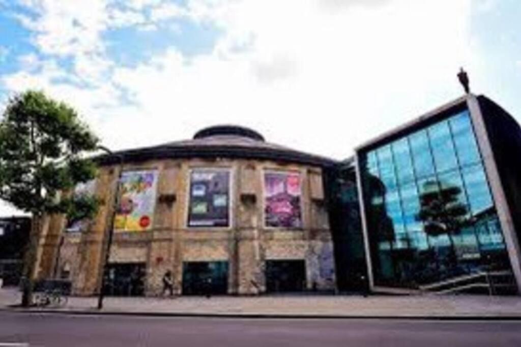 Stunning 2 Bedroom Flat Camden London Exterior photo